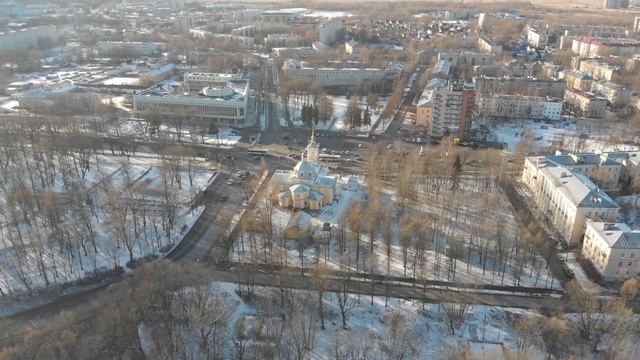 Объекты с высоты: Троицкая церковь. Красное Село, Санкт-Петербург l Полетали и поснимали сверху смотреть онлайн