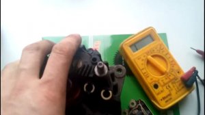 не горит лампа зарядки      Hyundai Getz  нет зарядки.