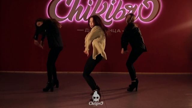 High Heels | CHIKIBRO | Elina Muzafarova смотреть онлайн