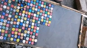 Отходы в доходы. Садовая дорожка из пластиковых пробок