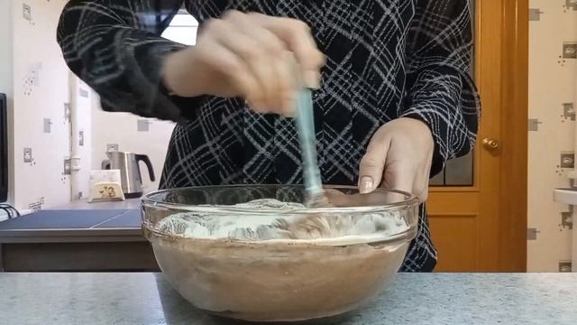 Быстрый шоколадный кекс без муки - лёгкая в приготовлении и бюджетная выпечка! смотреть онлайн