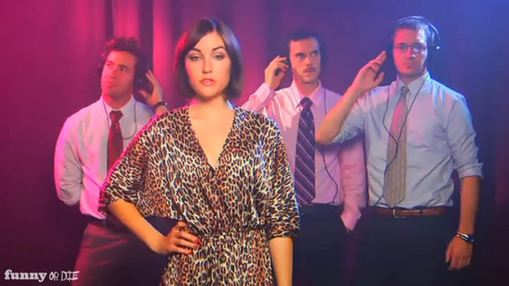 Саша Грей в секс-рекламе прослушки и слежки смотреть онлайн