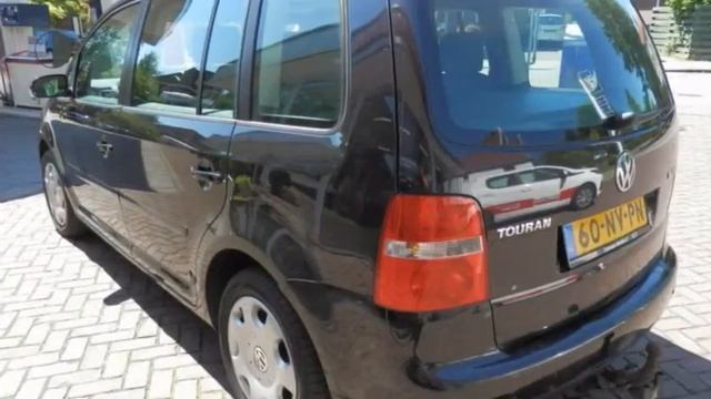 Volkswagen Touran 1.6 16V FSI Athene смотреть онлайн