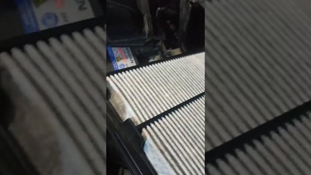 Рено каджар. Замена воздушного фильтра.