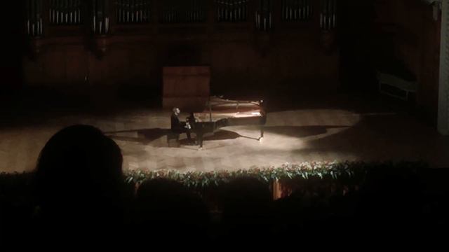 Pavel Nersessian Schumann Arabesque смотреть онлайн