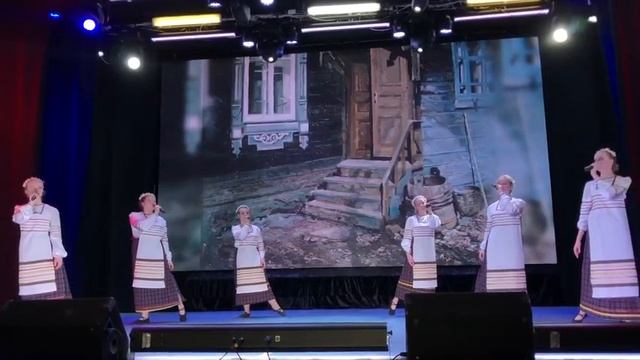 Ансамбль студии эстрадного вокала "#Сделай_громче" - "Я любила сокола", музыка и слова народные. смотреть онлайн