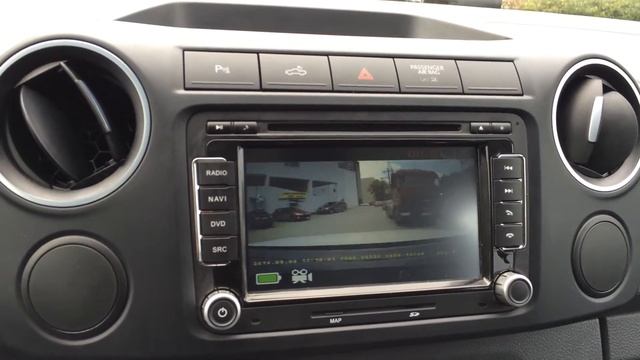 VW Amarok Штатное головное устройство смотреть онлайн