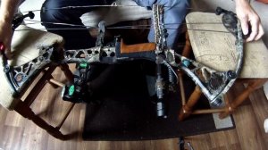 Блочный лук. замена тетивы кабеля настройка без преса.