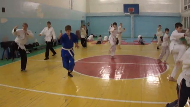 Ката на III ступеньку на 36 счетов.MP4 смотреть онлайн