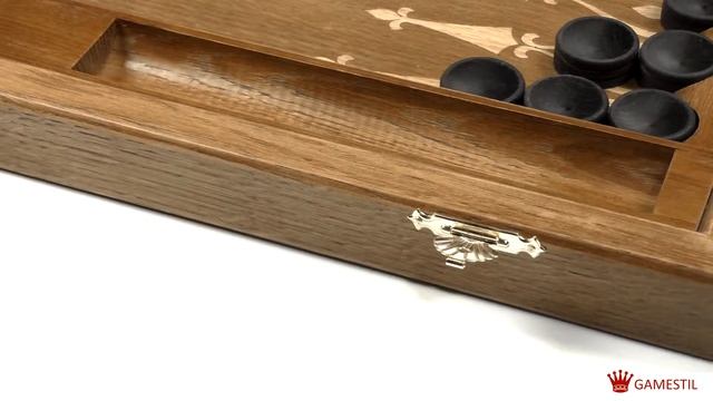 Видео обзор резных нард "Охотники на привале" обработанные патиной. смотреть онлайн