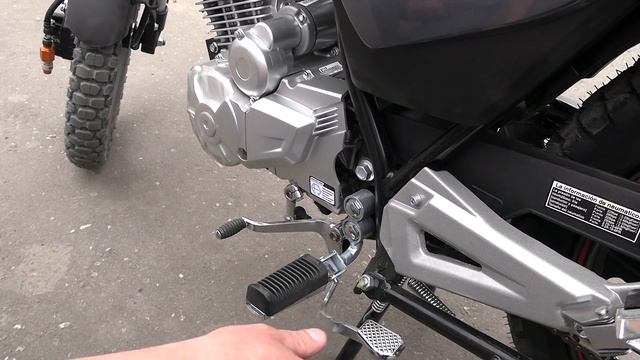 Мотоцикл VR 1-250. В новом, сером цвете. смотреть онлайн