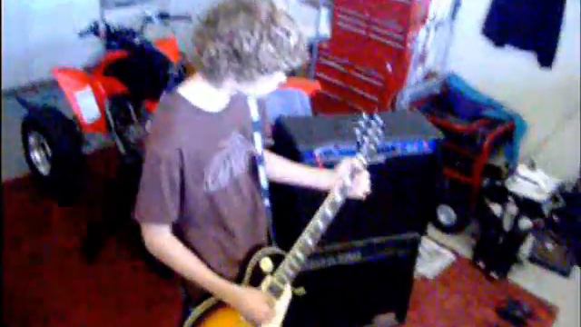back in black cover on guitar- AC/DC смотреть онлайн