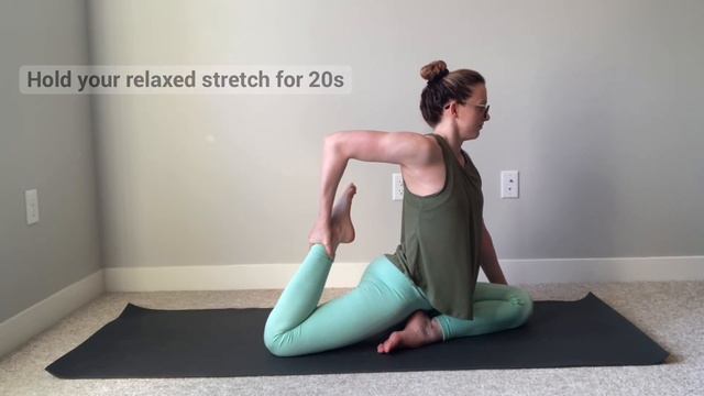 Contract-Relax Pigeon Quad Stretch смотреть онлайн