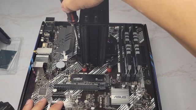 Build and flip a gaming PC (Flip 7) смотреть онлайн