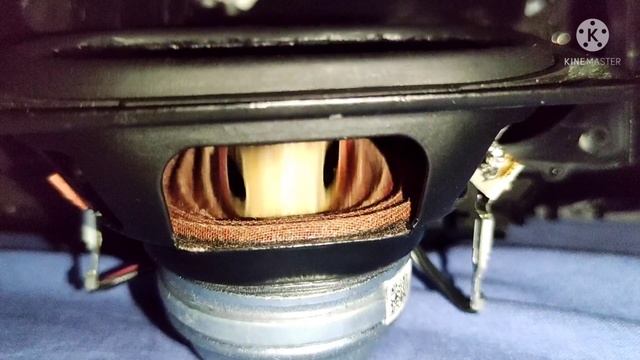 jbl charge 4 tl woofer free air bass test!!!! WORLD RECORD ON NORMAL MODE!!!!!!! смотреть онлайн