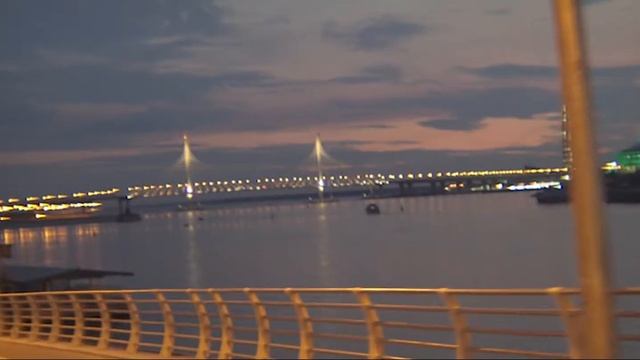 Test SLR Magic Anamorphot-40 1.33x смотреть онлайн
