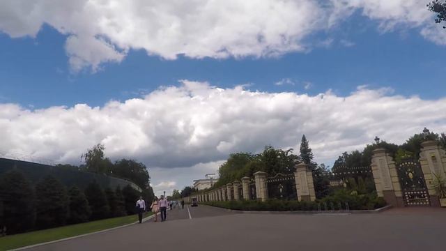 Парк Межигорье. Резиденция Януковича смотреть онлайн