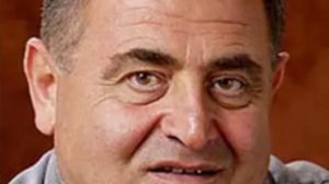 Aram Asatryan - Pagh  Axpyuri mot ( minus )