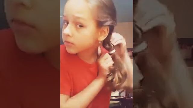 как сделать прическу самой за 5 мин ??? поставьте лайк и подпишитесь пожалуйста пожалуйста смотреть онлайн