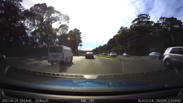 New Kia Stinger spotted North Ryde 24 June 2017 смотреть онлайн