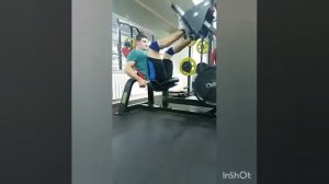 День 1. Приседания со штангой