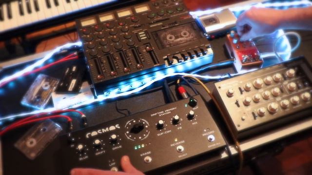 TASCAM porta studio one TAPE recorder + SOMASYNTH COSMOS + Chase Bliss Audio MOOD смотреть онлайн