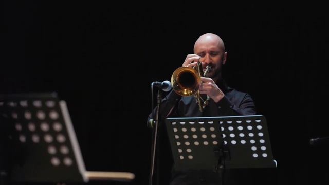 Jeannette - MOONDANCE (jazz, rock) смотреть онлайн