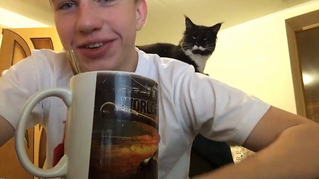 Пью чай МАЙСКИЙ и ем горький шоколад в 2:53 смотреть онлайн