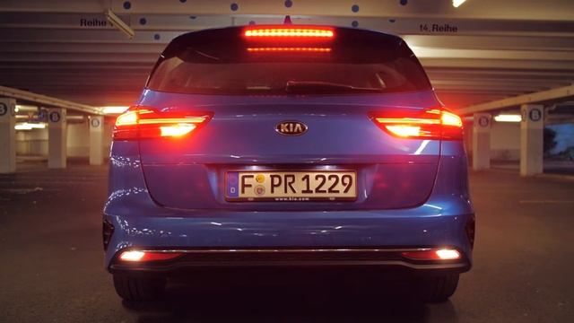 Kia Ceed Sportswagon bei Nacht | Familienkombi im Leuchtentest | 2019 смотреть онлайн