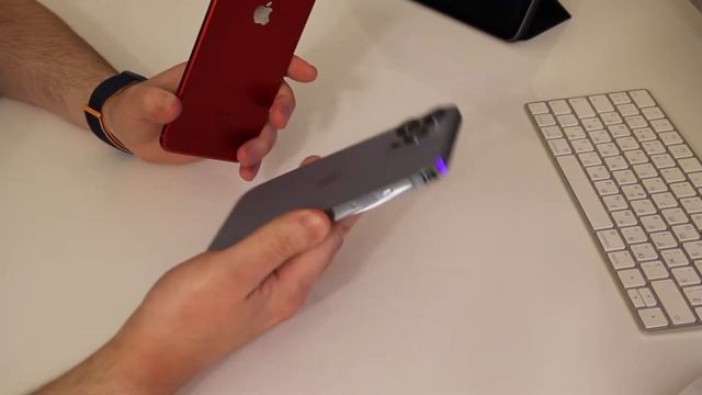 iPhone 7 Plus или iPhone 13 Pro Max на КАЖДЫЙ день?! PLUS ещё тащит в 2022... смотреть онлайн