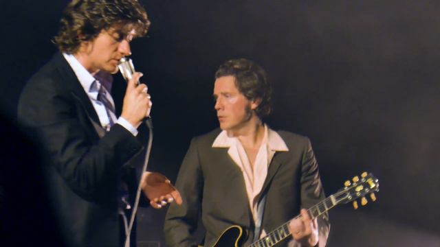 Arctic Monkeys - I Wanna Be Yours [Live At TipsArena, Linz - 24-04-2023]