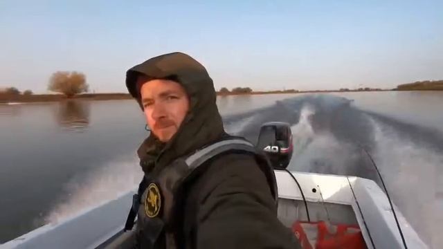 Три Товарища Рыболовная База смотреть онлайн