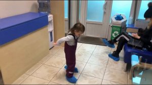 ПОХОД К ЗУБНОМУ |  Дети лечат зубы и играют в доктора | ЧИСТИМ ЗУБКИ #mary