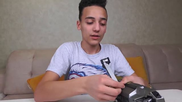 Unboxing и ПОЛНЫЙ Обзор ДРОНА DJI MAVIC PRO Fly more Combo Первые полёты смотреть онлайн