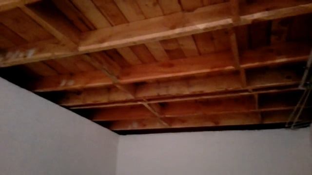 ТЕПЛЫЙ ПОЛ, СТЯЖКА, ПЛИТКА… выдержат ли ПОЛЫ в каркасном доме??? Оправдан ли риск??? смотреть онлайн