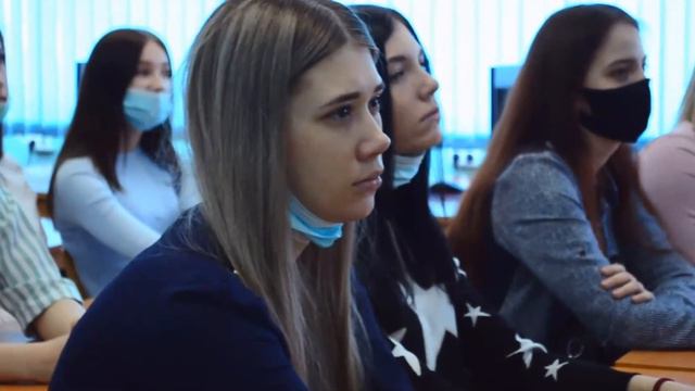 Всероссийский урок «Трудом прославлявшие Родину» смотреть онлайн