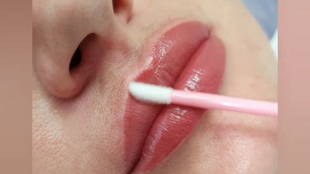 Перманентный макияж губ. Сразу после процедуры коррекции. г.Черкассы. A_studio_prof_permanent смотреть онлайн