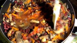 ФАСОЛЬ с ГРИБАМИ в ТОМАТНОМ соусе___Это Очень Вкусно