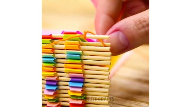 16 ОТЛИЧНЫХ КАНЦЕЛЯРСКИХ ПОДЕЛОК, КОТОРЫЕ ВАМ ПРИГОДЯТСЯ смотреть онлайн