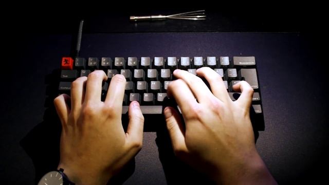 Vortex POK3R Typing/Sound Test - Cherry MX Brown смотреть онлайн