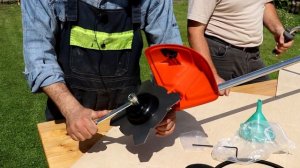 Как поменять диск на леску. Мотокоса HUSQVARNA 128R.