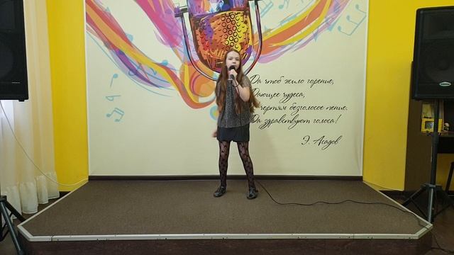Волшебник джаз. Музыка - Д.Чураков, слова - Э.Устинов. смотреть онлайн