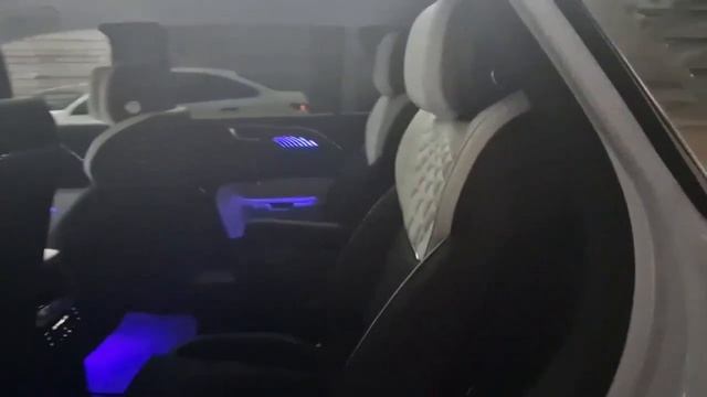 Новый Электрический HONGQI E-HS9 ? смотреть онлайн