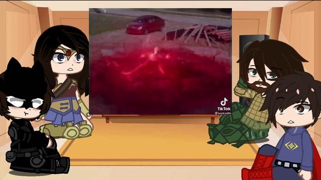Some justice league characters react to Wanda maximoff (Read disc) смотреть онлайн