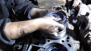 Установка поршневой DAF 105 с антинагарным кольцом.