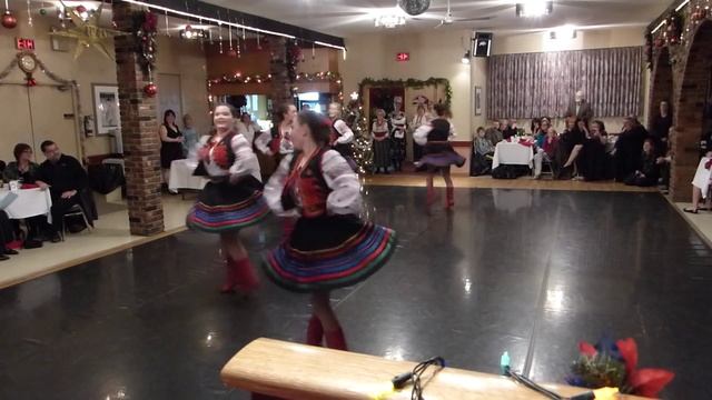 Veselka's Lemko & Hutzul dance at 2013 Malanka, Victoria BC смотреть онлайн