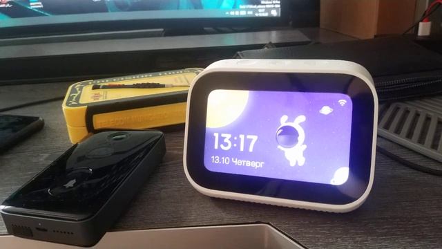 Русский язык в колонке с экраном от @Bronnikov999 смотреть онлайн