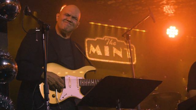 Instant Karma смотреть онлайн