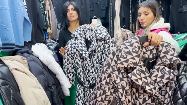 НОВИНКИ У ТАХИРЫ? КУРТКИ| ПУХОВИКИ| ПАЛЬТО| БРЮКИ✨ Садовод. Москва смотреть онлайн