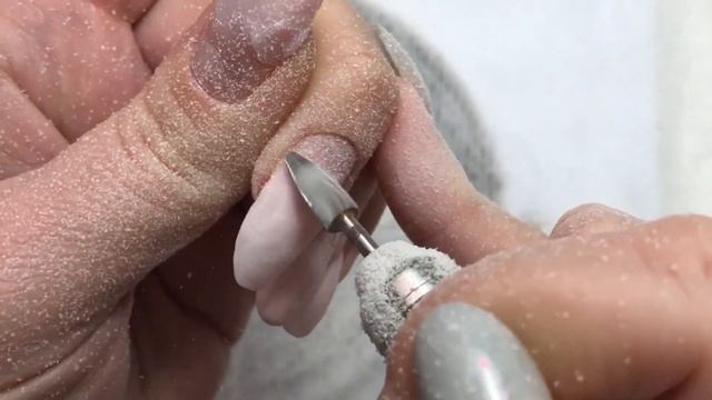 Большая коррекция ногтей ?Эффект помятого маникюра,секрет красивого литья на ногтях смотреть онлайн